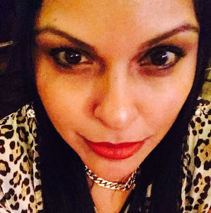 Meet your Posher, Sonia